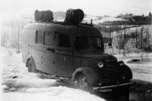 Wóz transmisyjny - samochód ciężarowy Chevrolet 1938 T-series. 1939 rok / źródło: Narodowe Archiwum Cyfrowe