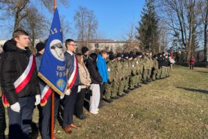 21.02.2025. VI Marsz Szlakiem Powstańców Styczniowych na trasie Staszów-Kurozwęki / Fot. Grażyna Szlęzak – Radio Kielce