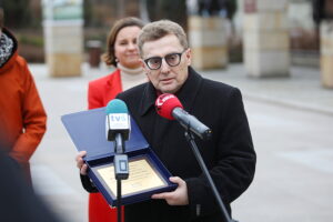 01.02.2025. Kielce. Plac Wolności. Konferencja prasowa / Fot. Wiktor Taszłow - Radio Kielce