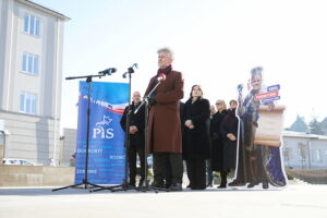 10.02.2025. Konferencja PiS-u / Fot. Wiktor Taszłow - Radio Kielce