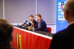 11.02.2025. Kielce. Konferencja prasowa w sprawie przedstawienia nowego inwestora Korony Kielce / Fot. Wiktor Taszłow - Radio Kielce