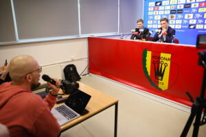 11.02.2025. Kielce. Konferencja prasowa w sprawie przedstawienia nowego inwestora Korony Kielce / Fot. Wiktor Taszłow - Radio Kielce