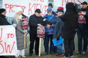 12.02.2025 Kielce. Droga Krajowa S74. Program Interwencja / Fot. Wiktor Taszłow - Radio Kielce