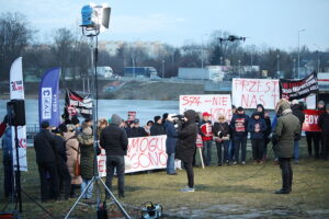 12.02.2025 Kielce. Droga Krajowa S74. Program Interwencja / Fot. Wiktor Taszłow - Radio Kielce