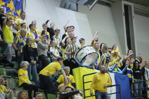 15.02.2025. Kielce. Mecz Industria Kielce - Corotop Gwardia Opole / Fot. Wiktor Taszłow - Radio Kielce