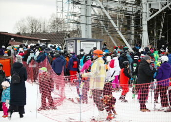 Ferie zimowe w regionie wyzwaniem. Przedsiębiorcy pełni obaw