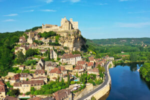 Muzyczne podróże przez świat. Francja nieznana. Beynac-et-Cazenac. / Fot. archiwum prywatne