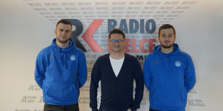 12.02.2025 Kielce. Na zdjęciu Daniel Czwartosz - Radio Kielce, Mateusz Zawadzki, Jakub Rabiej / Fot. Aleksandra Kwaśniewska - Radio Kielce