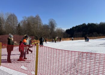 22.02.2025 Konary. Stok narciarski / Fot. Grażyna Szlęzak - Radio Kielce