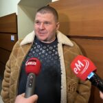 24.02.2025. Kielce. Spotkanie z przedstawicielami miasta w sprawie zakupu Korony Kielce. Na zdjęciu: Łukasz Maciejczyk - biznesmen i właściciel Magnus Tobacco / Fot. Marcin Marszałek - Radio Kielce