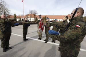 08.02.2025. Kielce. Przysięga wojskowa w Centrum Przygotowań do Misji Zagranicznych / Fot. Jarosław Kubalski - Radio Kielce