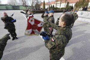 08.02.2025. Kielce. Przysięga wojskowa w Centrum Przygotowań do Misji Zagranicznych / Fot. Jarosław Kubalski - Radio Kielce