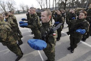 08.02.2025. Kielce. Przysięga wojskowa w Centrum Przygotowań do Misji Zagranicznych / Fot. Jarosław Kubalski - Radio Kielce