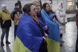 24.02.2025. Kielce. Pikieta „Solidarni z Ukrainą — To nasza wspólna wojna". / Fot. Jarosław Kubalski - Radio Kielce