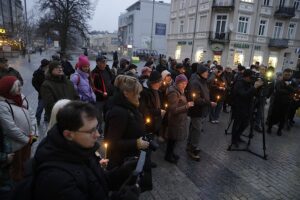 24.02.2025. Kielce. Pikieta „Solidarni z Ukrainą — To nasza wspólna wojna". / Fot. Jarosław Kubalski - Radio Kielce