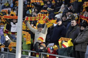 Korona wreszcie zwycięska na własnym stadionie - Radio Kielce