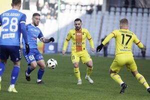 Korona wreszcie zwycięska na własnym stadionie - Radio Kielce