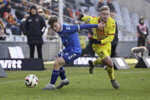 Korona wreszcie zwycięska na własnym stadionie - Radio Kielce