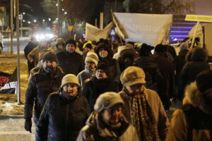 Protest przeciw trasie S74 przez Kielce. Mieszkańcy blokowali ulicę - Radio Kielce