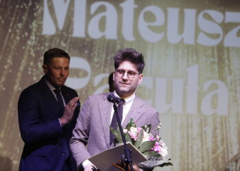 Trwa literacka passa Mateusza Pakuły