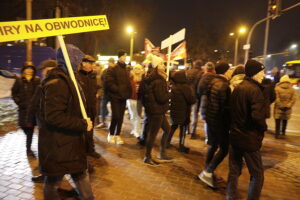 Kielce. Protest przeciw budowie S74 przez Kielce - Radio Kielce