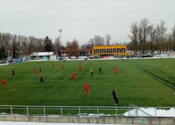 15.02.2025. Sparing Lechia Tomaszów Mazowiecki - Star Starachowice / Fot. Marcin Hyliński