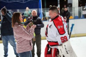 23.02.2025. Skarżysko-Kamienna. Mistrzostwa Polski Amatorów w hokeju na lodzie Dywizji 5 / Fot. Paweł Wełpa