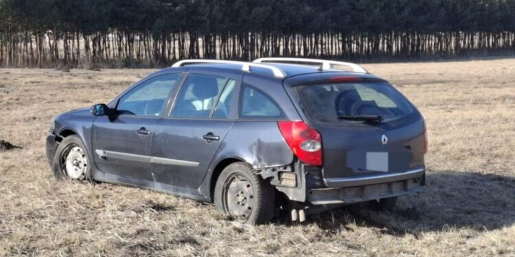 Pijany kierowca prowadził osobowe auto