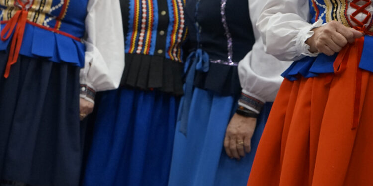 RYM SIĘ NIESIE PO POLU PO LESIE. „Łoj, żeby nie kapusta” [POSŁUCHAJ] - Radio Kielce