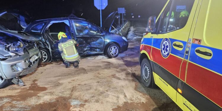 01.03.2025. Wypadek w Łączynie / Fot. Straż Pożarna