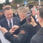 27.03.2025. Starachowice. Spotkanie kandydata na prezydenta Karola Nawrockiego z mieszkańcami / Fot. Anna Głąb - Radio Kielce