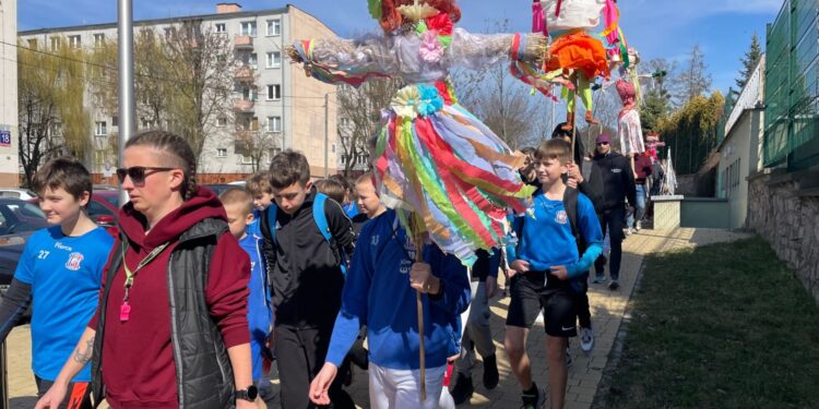 21.03.2025. Sandomierz. Bieg z Marzanną / Fot. Grażyna Szlęzak - Radio Kielce