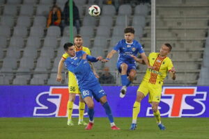 07.03.2025 Kielce. Mecz Korona Kielce - Puszcza Niepołomice / Fot. Wiktor Taszłow - Radio Kielce