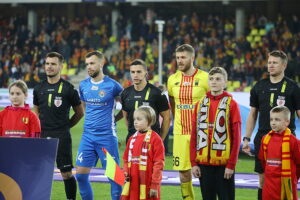 07.03.2025 Kielce. Mecz Korona Kielce - Puszcza Niepołomice / Fot. Wiktor Taszłow - Radio Kielce