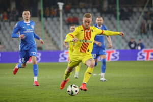 07.03.2025 Kielce. Mecz Korona Kielce - Puszcza Niepołomice / Fot. Wiktor Taszłow - Radio Kielce