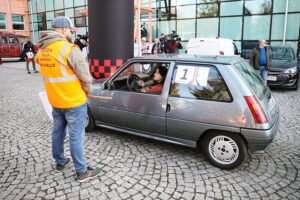 08.03.2025 Kielce. Rajd Kobiet 2025 Autokrólove / Fot. Wiktor Taszłow - Radio Kielce