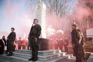 9.03.2025 Bieliny. Obchody 81. rocznicy zamordowania 20 mieszkańców przez hitlerowców / Fot. Wiktor Taszłow – Radio Kielce