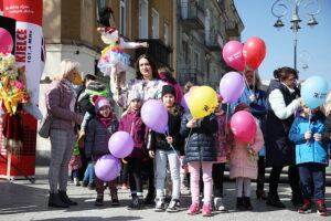 21.03.2025. Kielce. Akcja Radia Kielce " Obudź w sobie wiosnę"/ Fot. Wiktor Taszłow - Radio Kielce