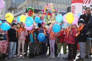 21.03.2025. Kielce. Akcja Radia Kielce " Obudź w sobie wiosnę"/ Fot. Wiktor Taszłow - Radio Kielce