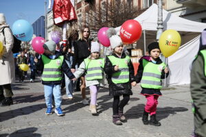 21.03.2025. Kielce. Akcja Radia Kielce " Obudź w sobie wiosnę"/ Fot. Wiktor Taszłow - Radio Kielce