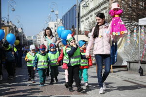 21.03.2025. Kielce. Akcja Radia Kielce " Obudź w sobie wiosnę"/ Fot. Wiktor Taszłow - Radio Kielce