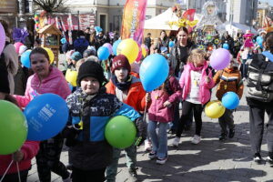 21.03.2025. Kielce. Akcja Radia Kielce " Obudź w sobie wiosnę"/ Fot. Wiktor Taszłow - Radio Kielce