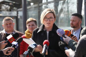 25.03.2025. Kielce. Konferencja prasowa. Na zdjęciu: Barbara Damian - dyrektor ZTM / Fot. Wiktor Taszłow - Radio Kielce