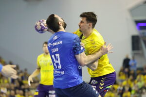 02.03.2025. Kielce. Mecz Industria Kielce - Orlen Wisła Płock / Fot. Wiktor Taszłow - Radio Kielce