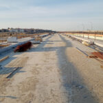 Budowa mostu przez Wisłę w Sandomierzu źródło dk77mostsandomierz.pl