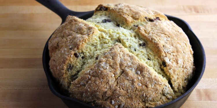 Chleb sodowy irlandzki krok po kroku - Radio Kielce