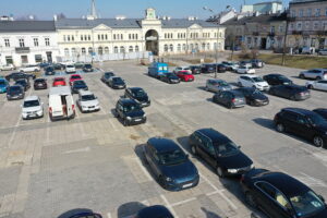 Parking pod Placem Wolności może powstać, jeśli miasto znajdzie inwestora - Radio Kielce