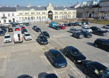 Krok w stronę budowy parkingu pod placem Wolności