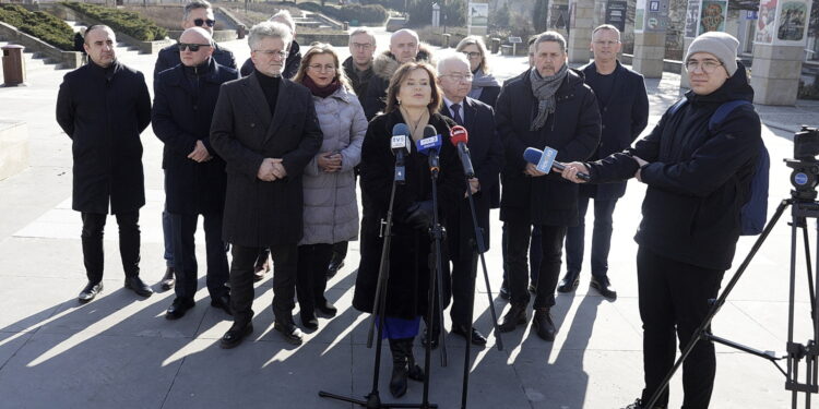 04.03.2025 Kieklce. Konferencja PiS / Fot. Jarosław Kubalski - Radio Kielce