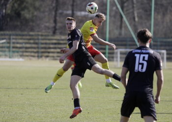 22.03.2025 Kielce. Mecz III ligi Korona II Kielce – Czarni Połaniec / Fot. Jarosław Kubalski - Radio Kielce